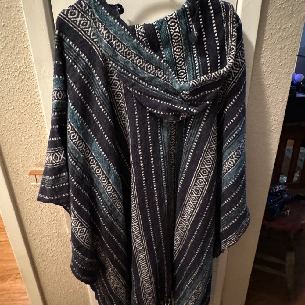 Pure Cotton Brushed Baja Hooded Poncho❤️🔥 - Picture 6 of 8